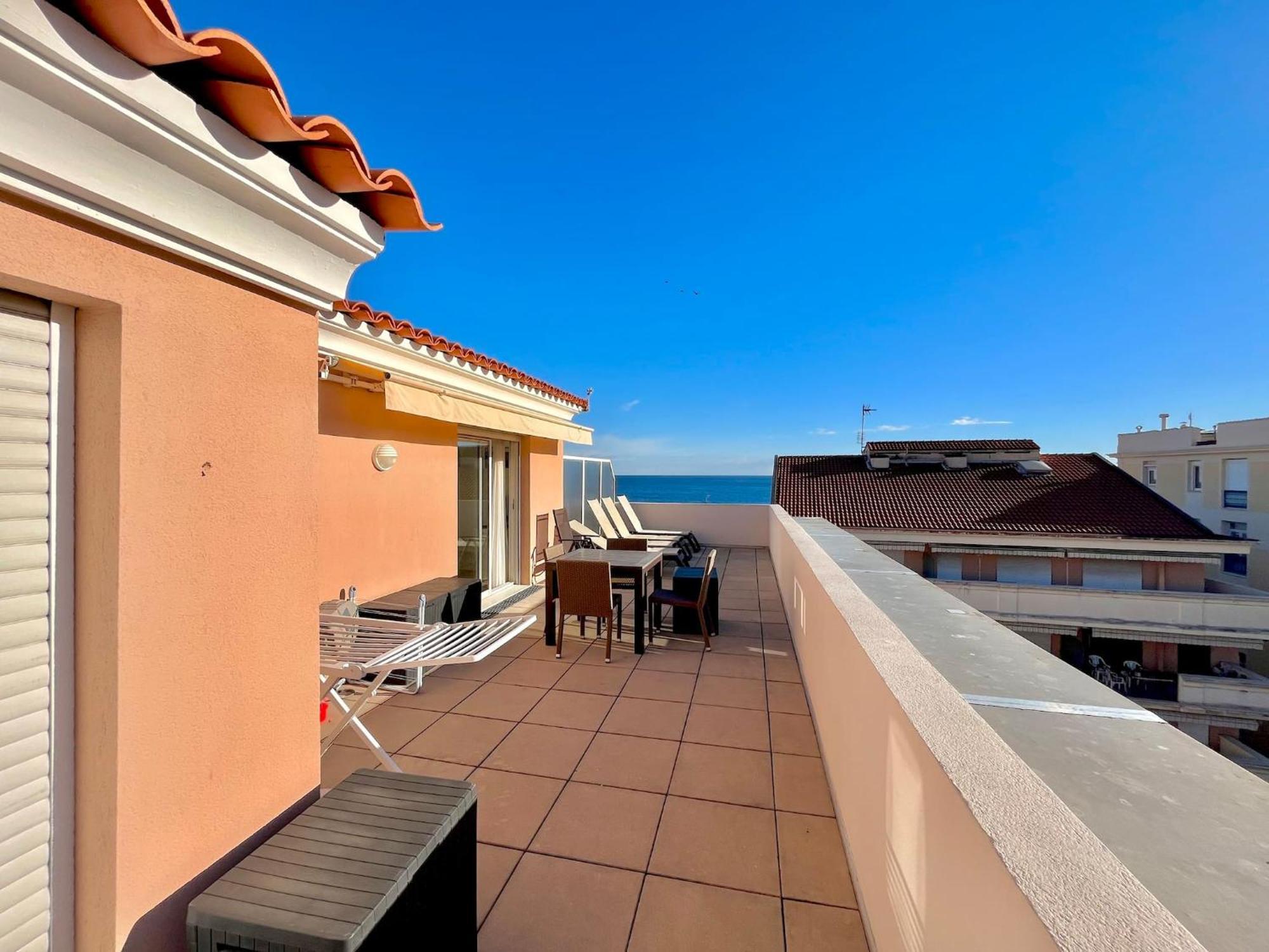 "Le Rooftop Des Rivages" Immense Terrasse, Centre Daire Menton Dış mekan fotoğraf