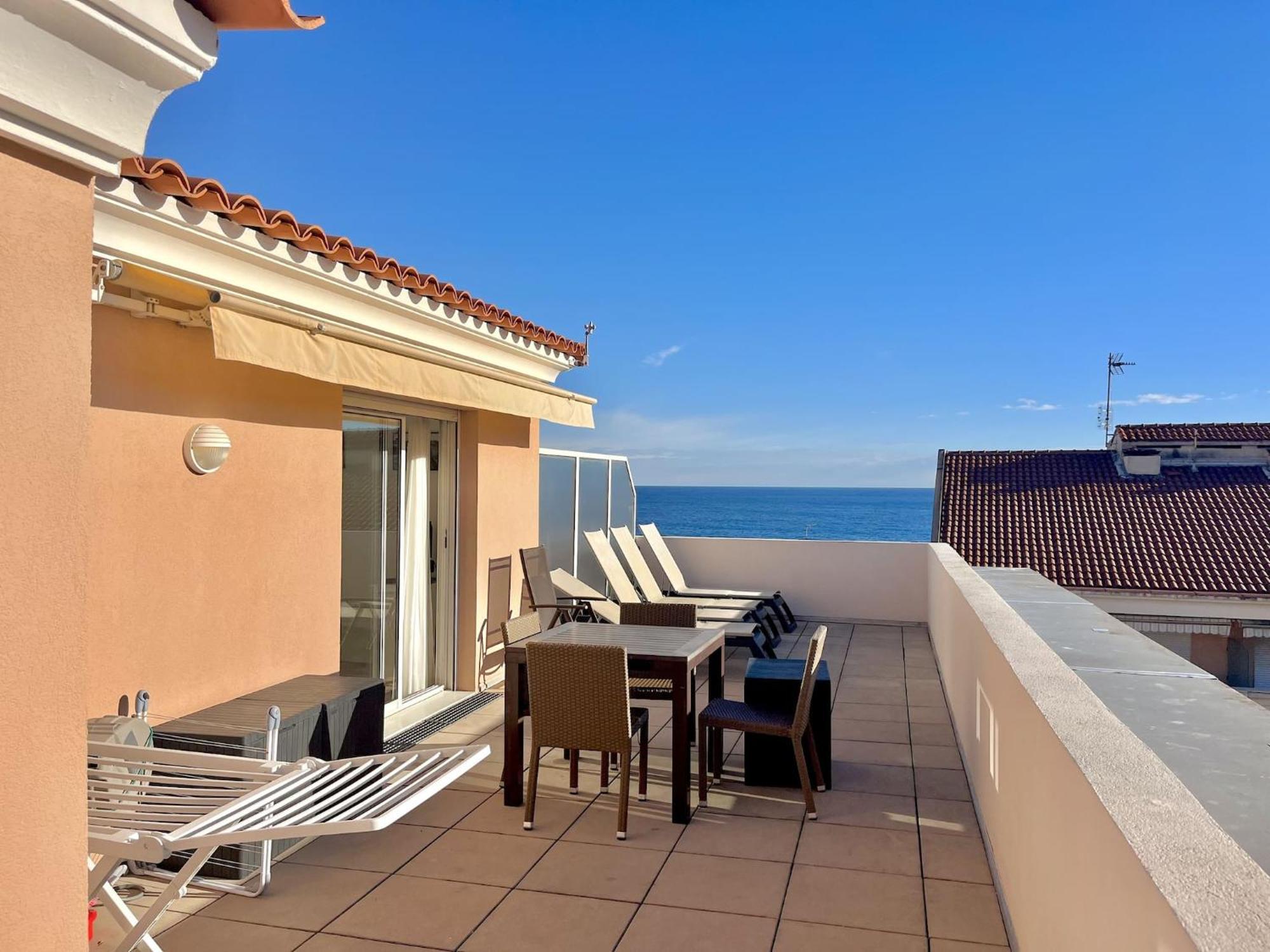 "Le Rooftop Des Rivages" Immense Terrasse, Centre Daire Menton Dış mekan fotoğraf